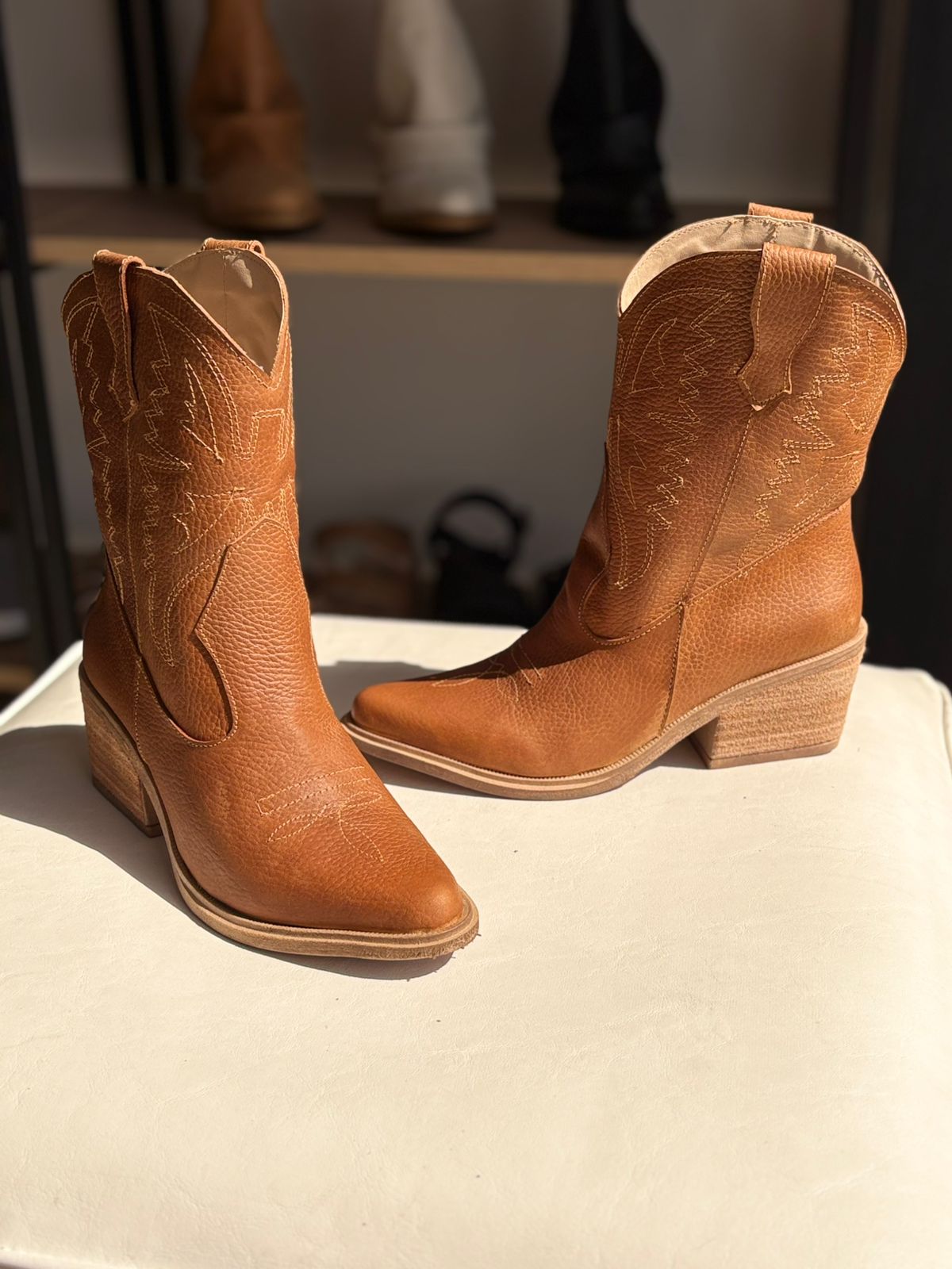 Thumbnail img_01KM6T8C79FSCNHJW03YTKDWK5